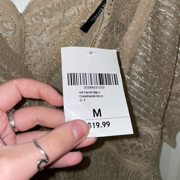 FOREVER 21 TOP - Picture 2 of 3